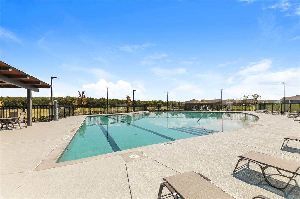 Princeton Condo: 827 Ginkgo Way