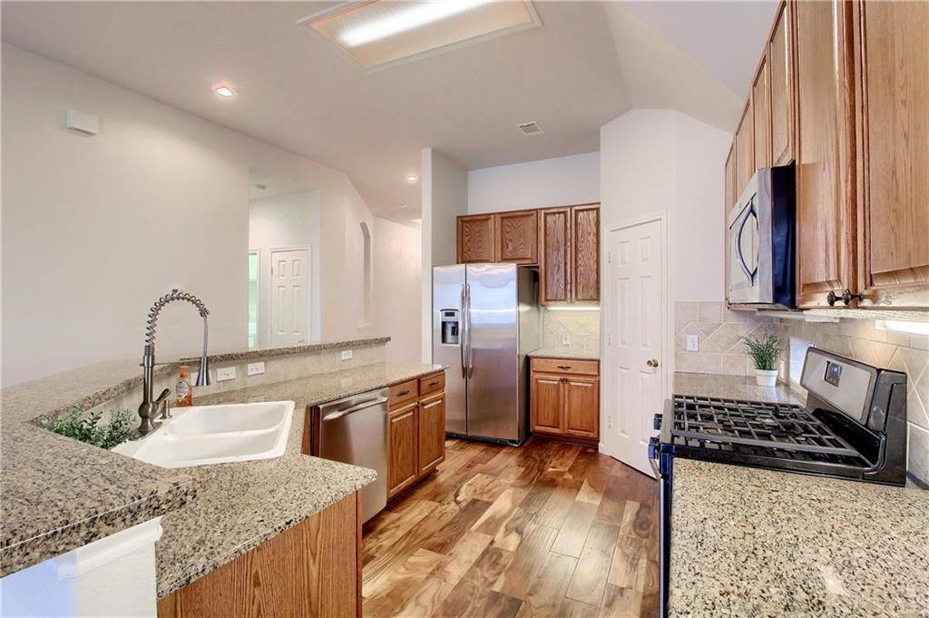 Round Rock Condo: 2012 Solitude Cove