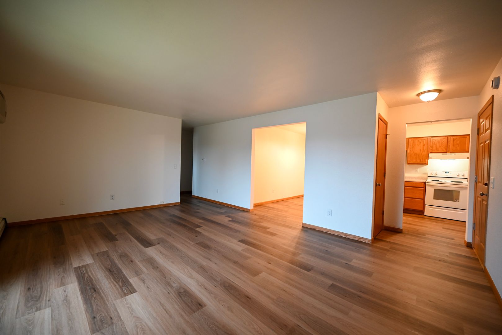 Fitchburg Apartment: 5582 Gilford Rd