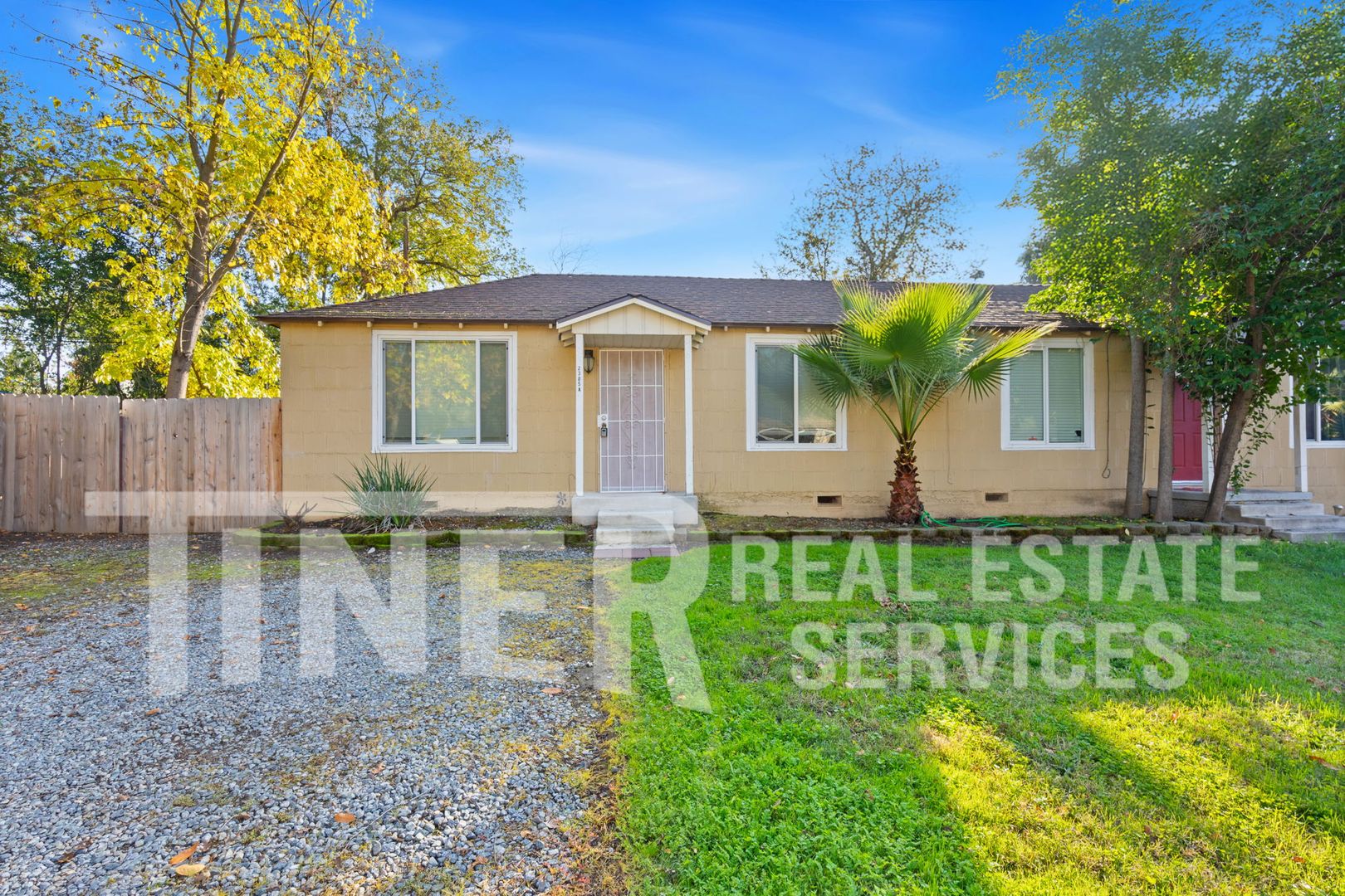 Carmichael Condo: 2305 Garfield Ave