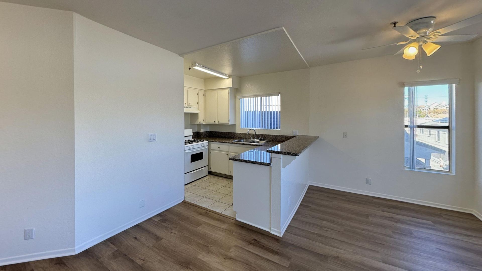 Culver City Apartment: 3848 Overland Ave