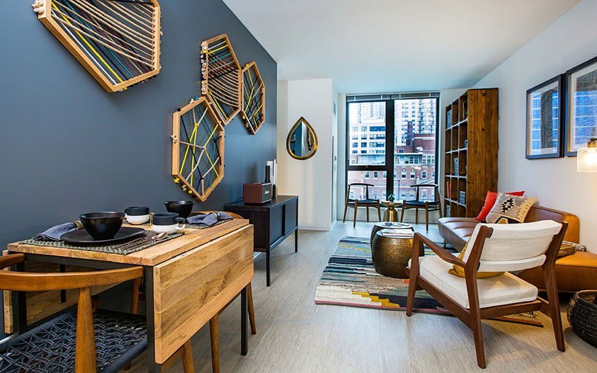 Chicago Condo: 165 West Superior St