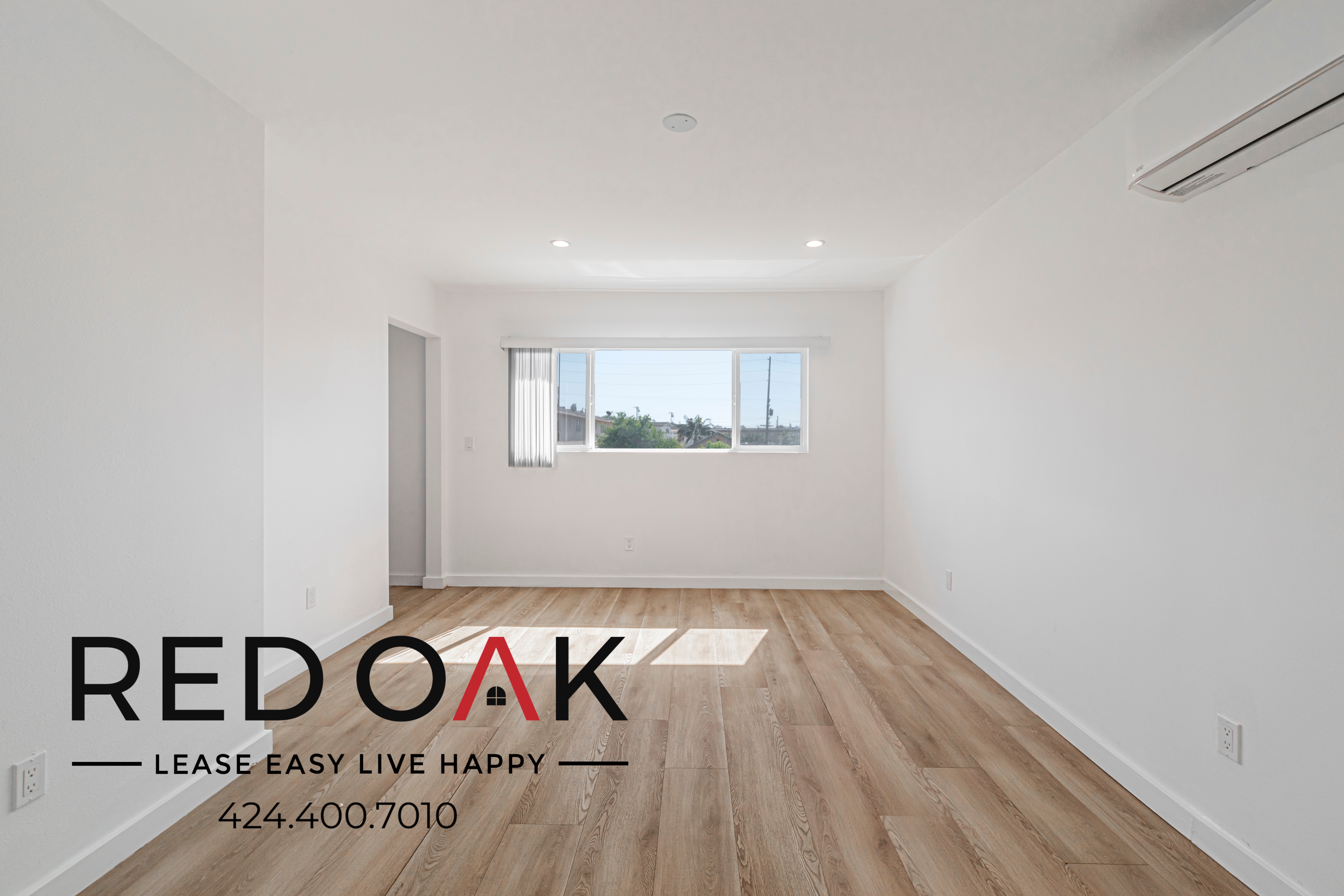 Inglewood Condo: 228 Stepney St