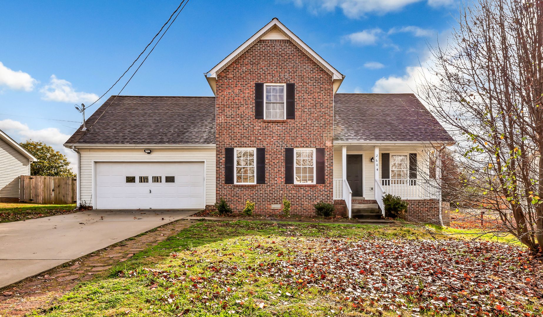 Clarksville House: 2604 Elkmont Dr