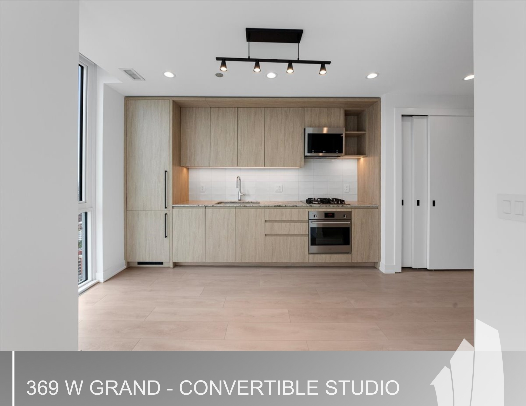 Chicago Condo: 369 West Grand Ave
