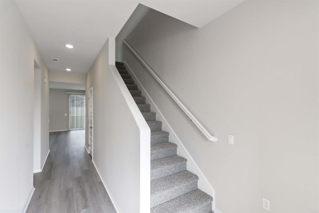 Lake Elsinore Condo: 19401 Brush Crk Way