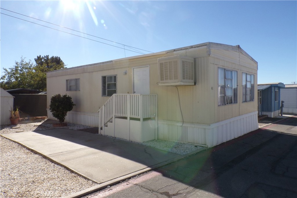 Yucaipa Condo: 12710 3rd Street