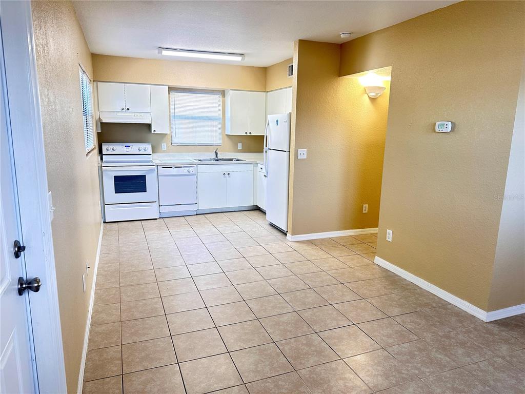 Dunedin Condo: 1023 Douglas Avenue