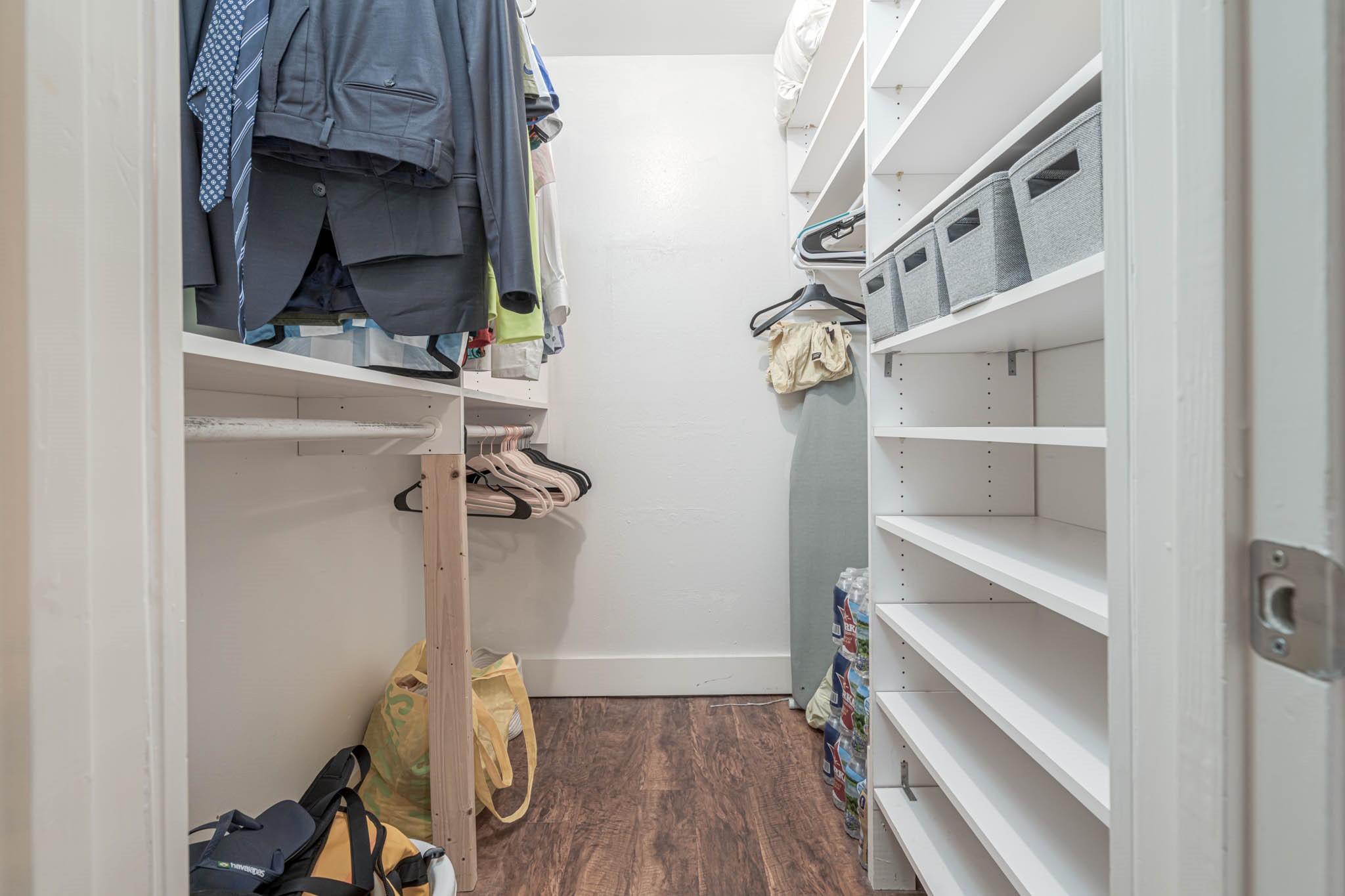 Houston Condo: 384 North Post Oak Lane