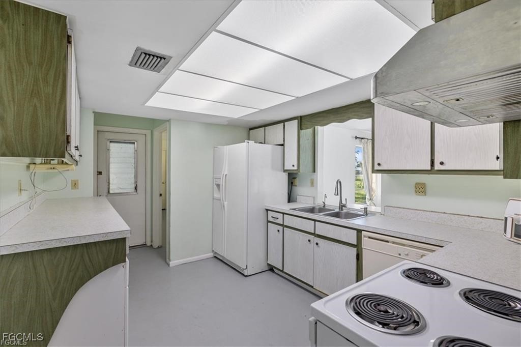 North Fort Myers Condo: 1387 Sunrise Drive