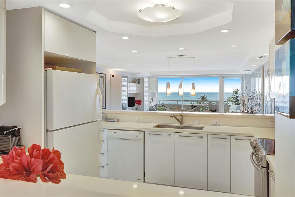 Fort Lauderdale Condo: 2000 South Ocean Drive