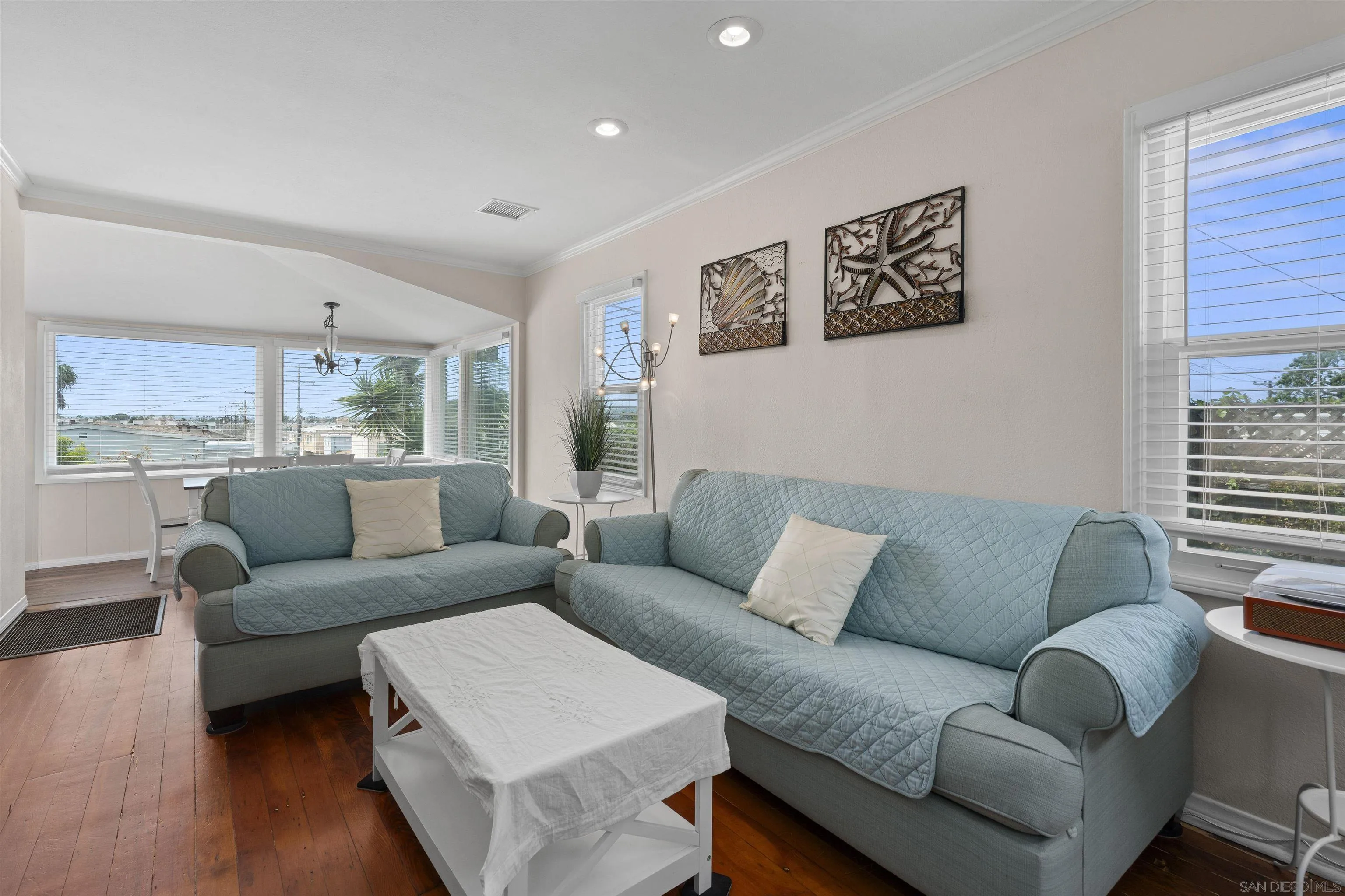San Diego Condo: 2615 Clovis Street