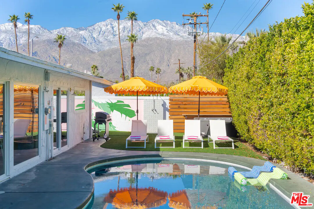 Palm Springs Condo: 3730 East Camino San Miguel