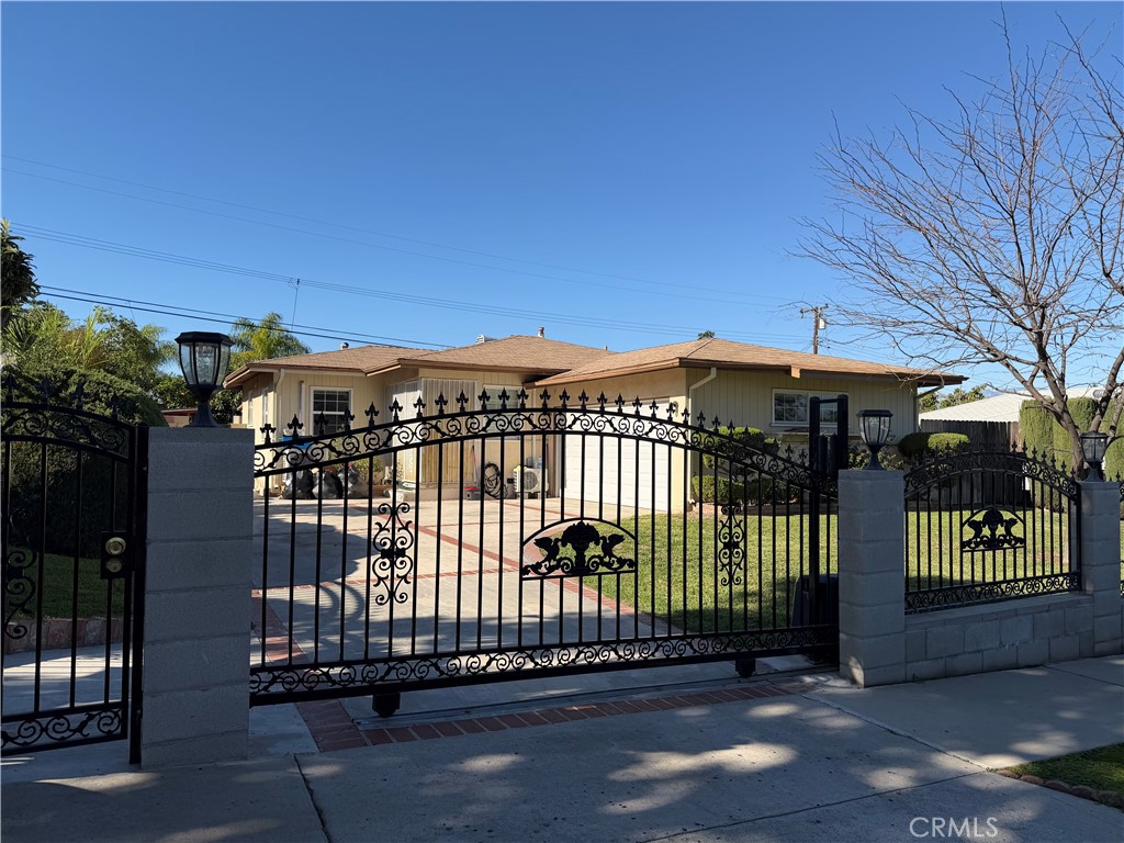 La Puente Condo: 671 Peggy Avenue