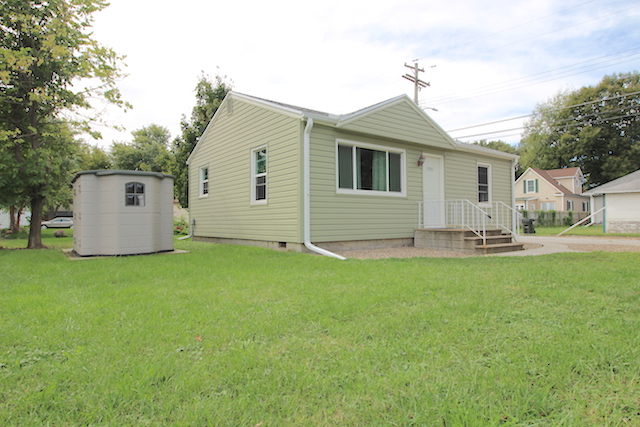 Lincoln House: 5925 Loagan Ave