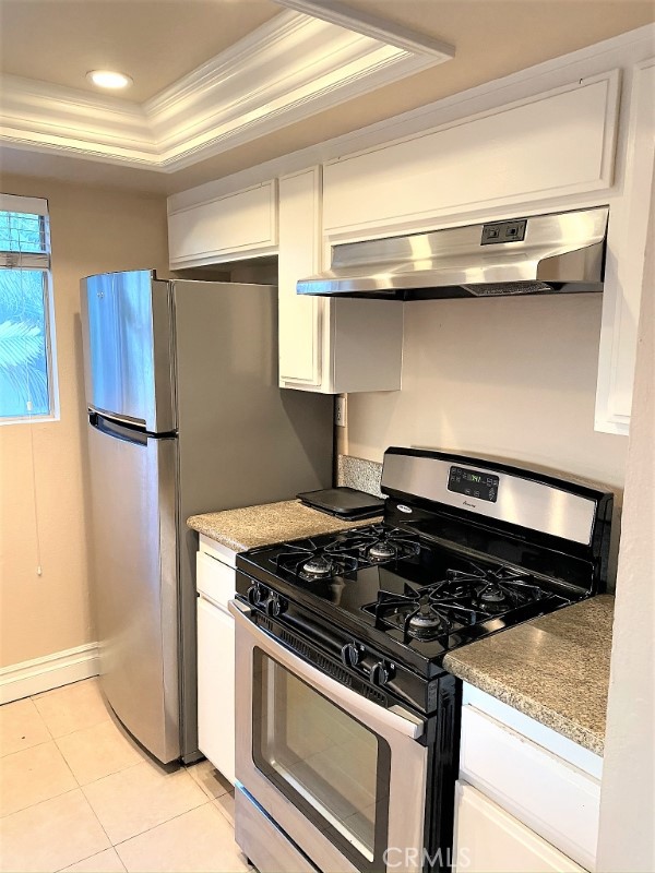 San Clemente Condo: 139 Avenida Miramar