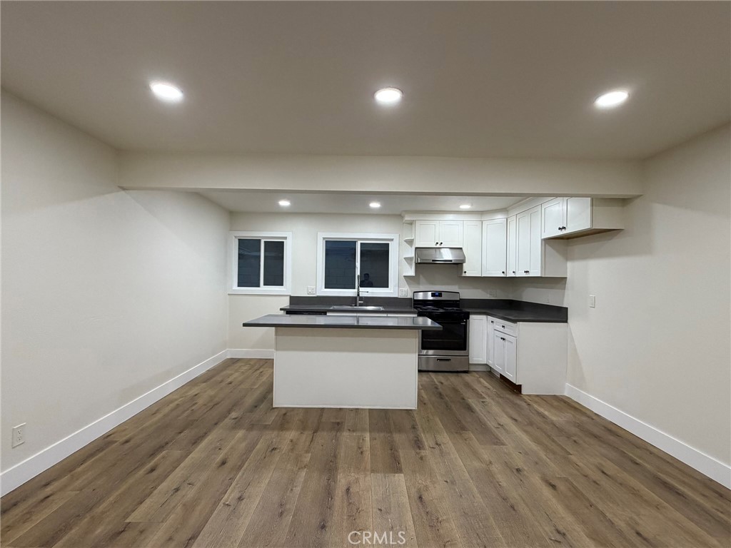 Santa Ana Condo: 4721 West Oakfield Avenue