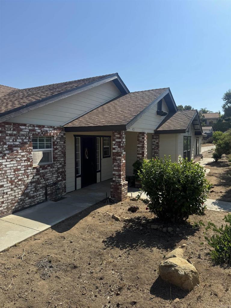 Fallbrook Condo: 473 Ali Way