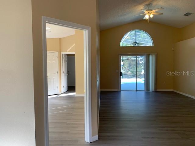 Davenport Condo: 429 Majesty Drive