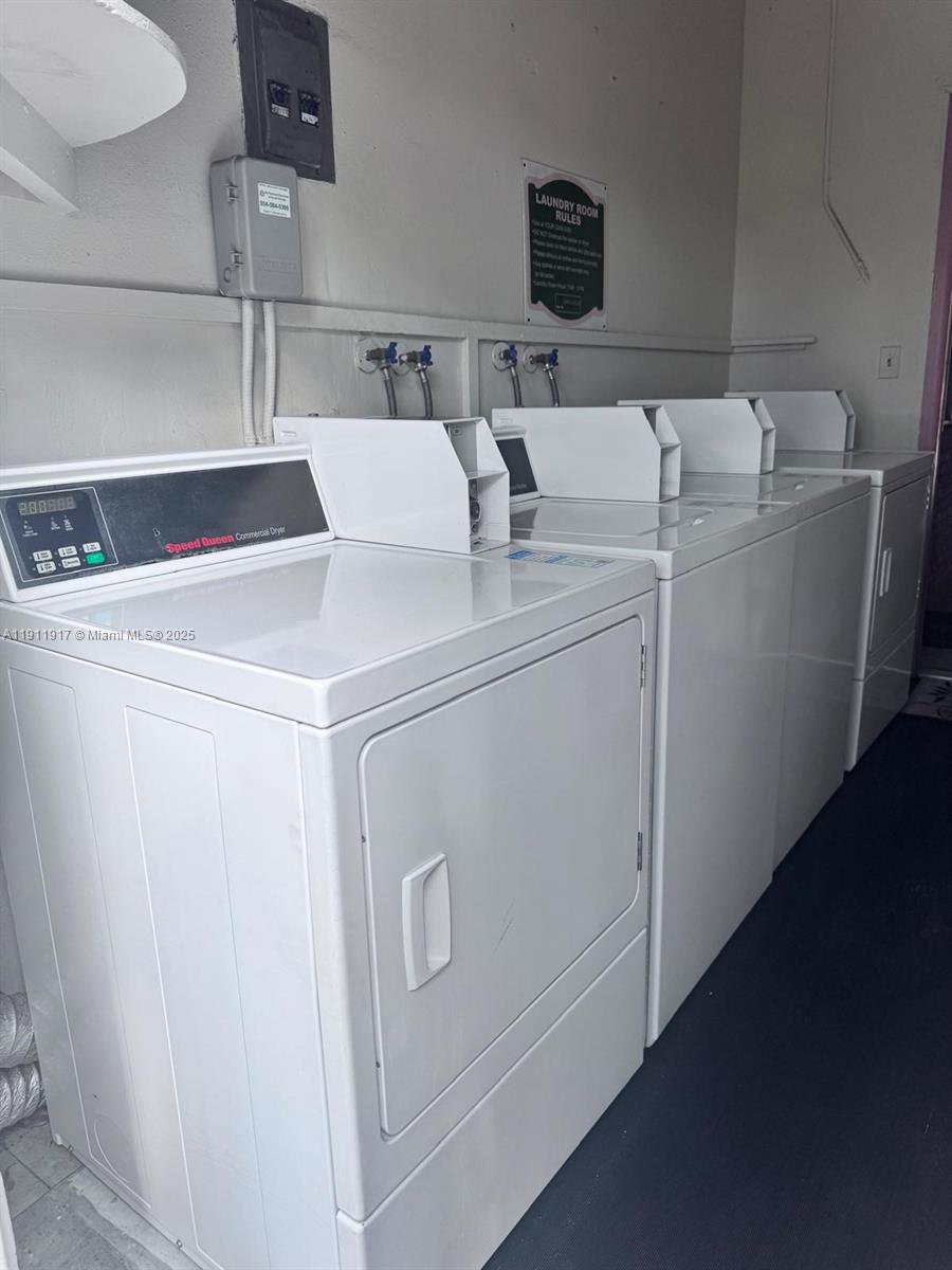 Fort Lauderdale Condo: 2451 Northeast 49th Street