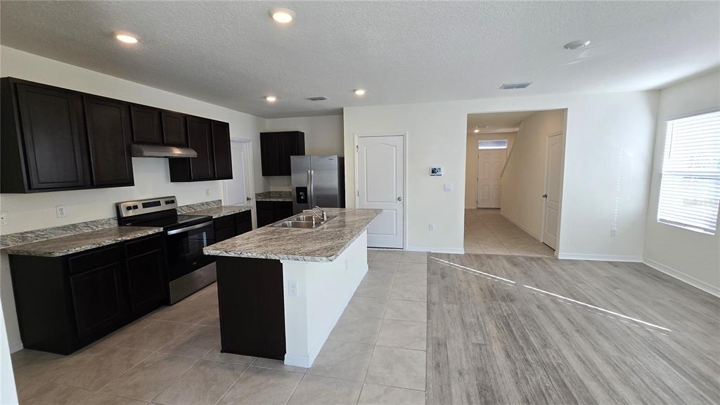 Davenport Condo: 1671 Rosy Dale Circle