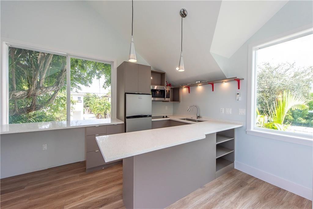 Fort Lauderdale Condo: 824 Northeast 17th Way