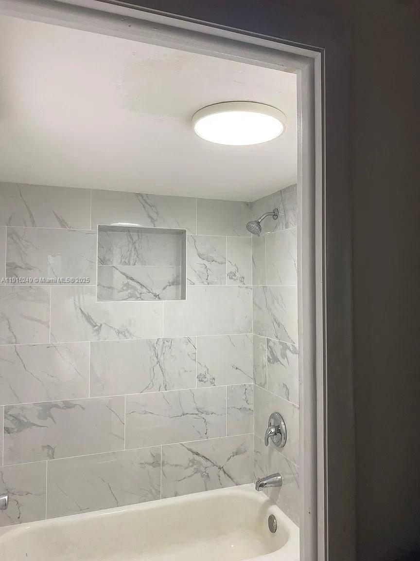 Miami Condo: 1200 Northeast Miami Gardens Drive