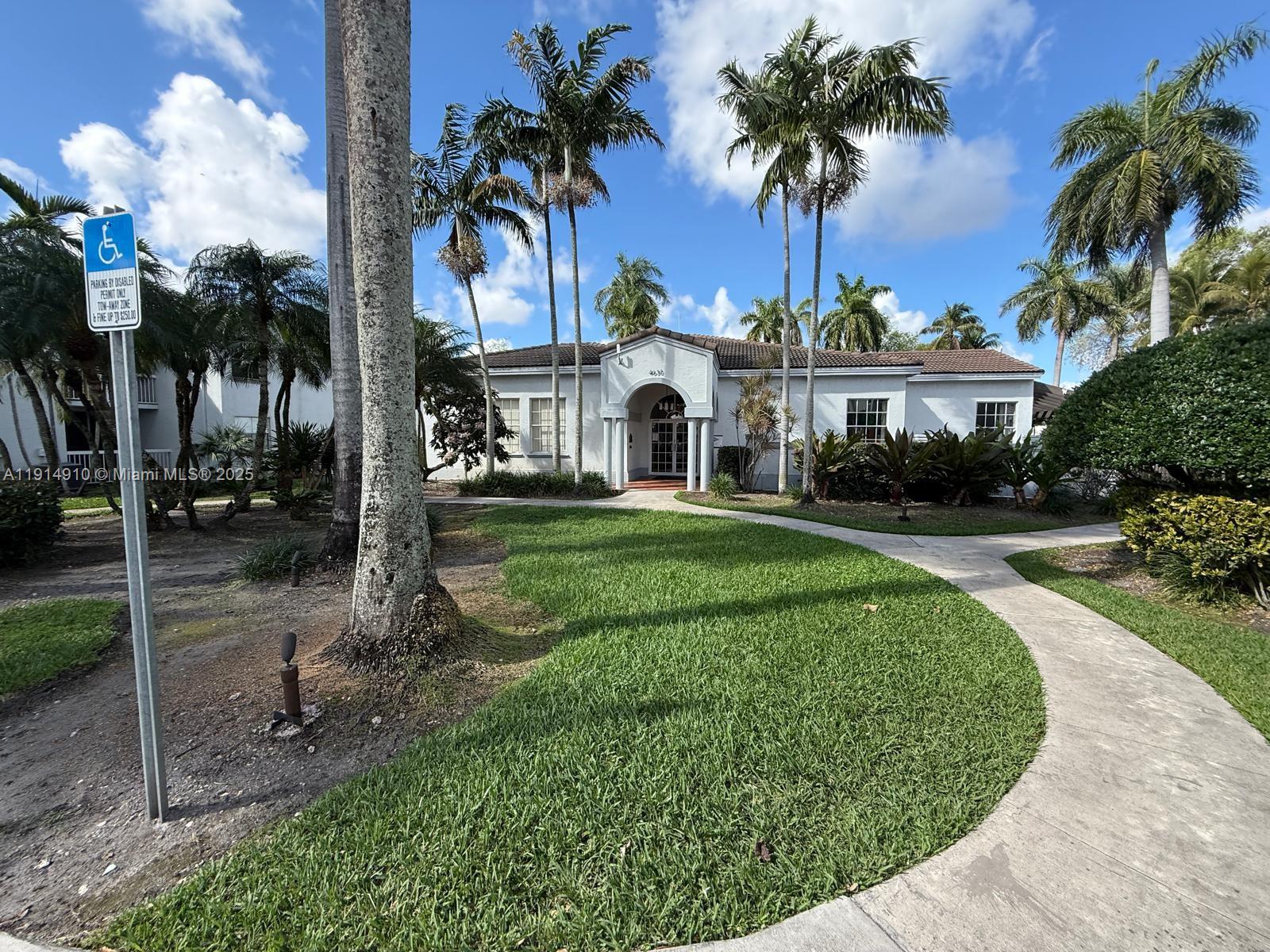 Doral Condo: 9723 Northwest 49th Terrace