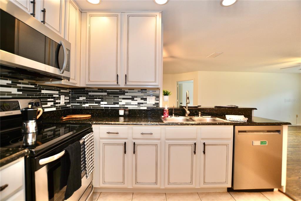 Tampa Condo: 895 Normandy Trace Road