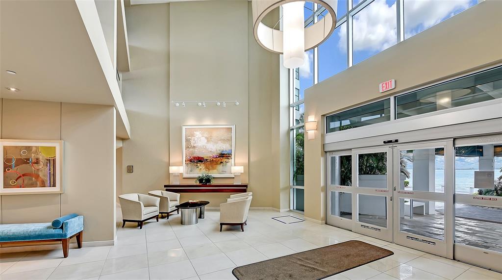 Sarasota Condo: 988 Boulevard Of The Arts