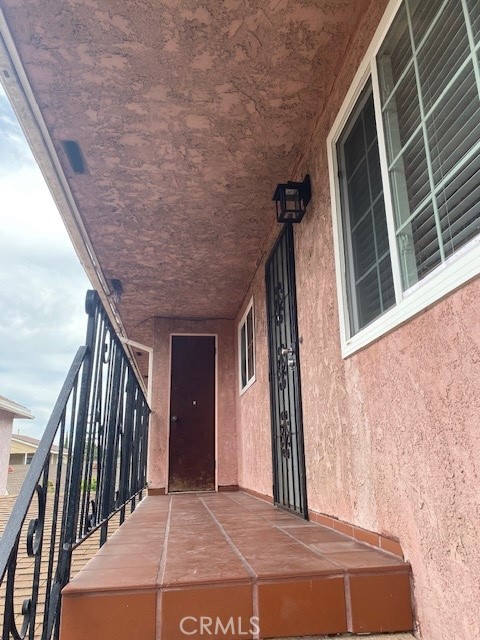 Lawndale Condo: 4348 West 171st Street