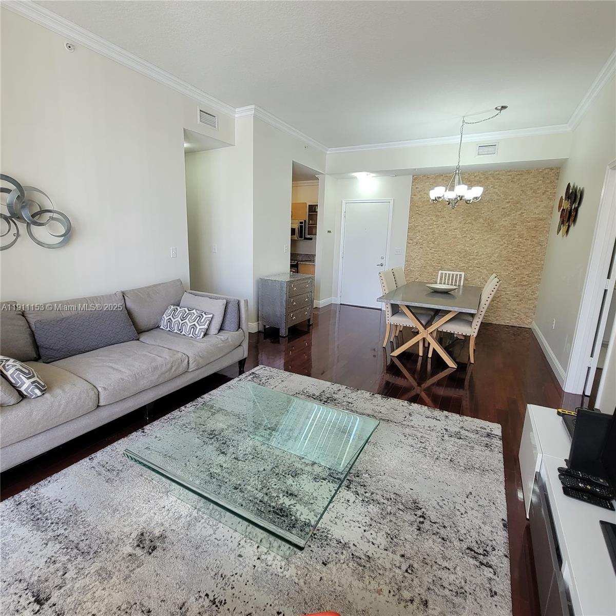 Aventura Condo: 2775 Northeast 187th Street