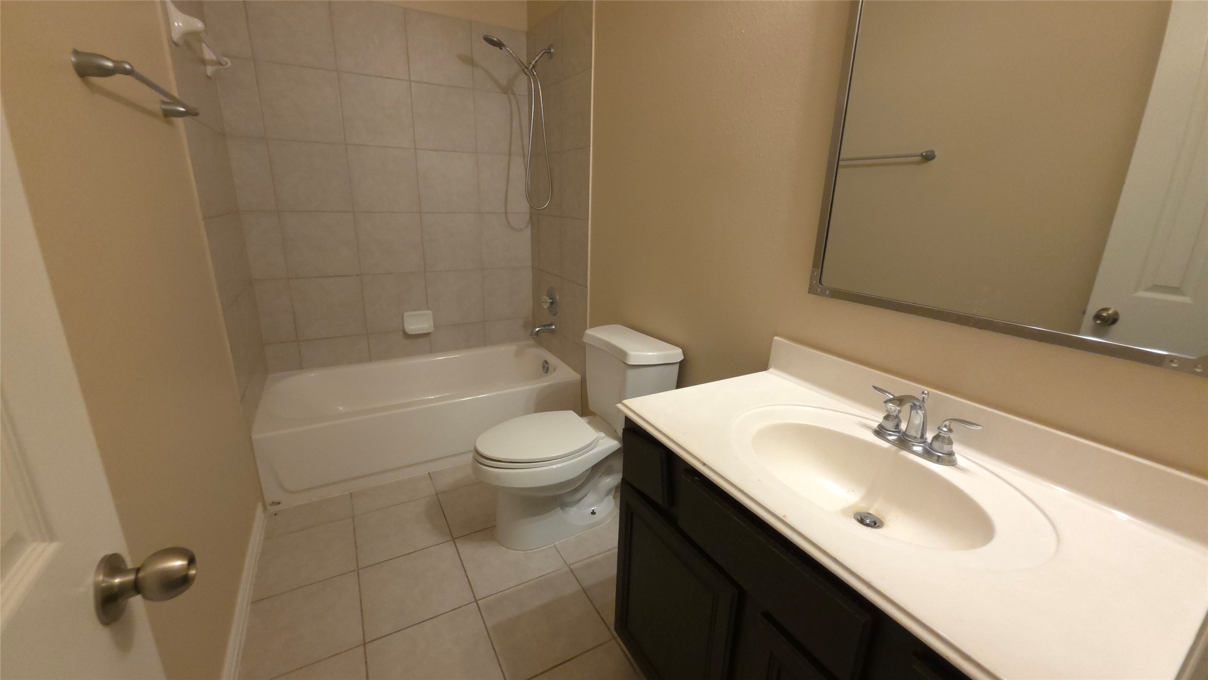 Katy Condo: 24503 Lakecrest Bend Drive