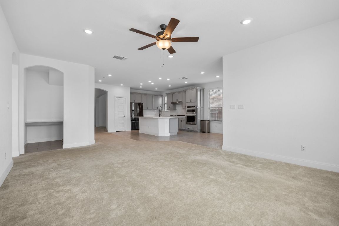 Spicewood Condo: 22212 Coyote Cave Trail