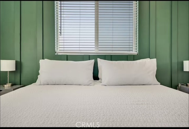 Montebello Condo: 219 South Greenwood Avenue