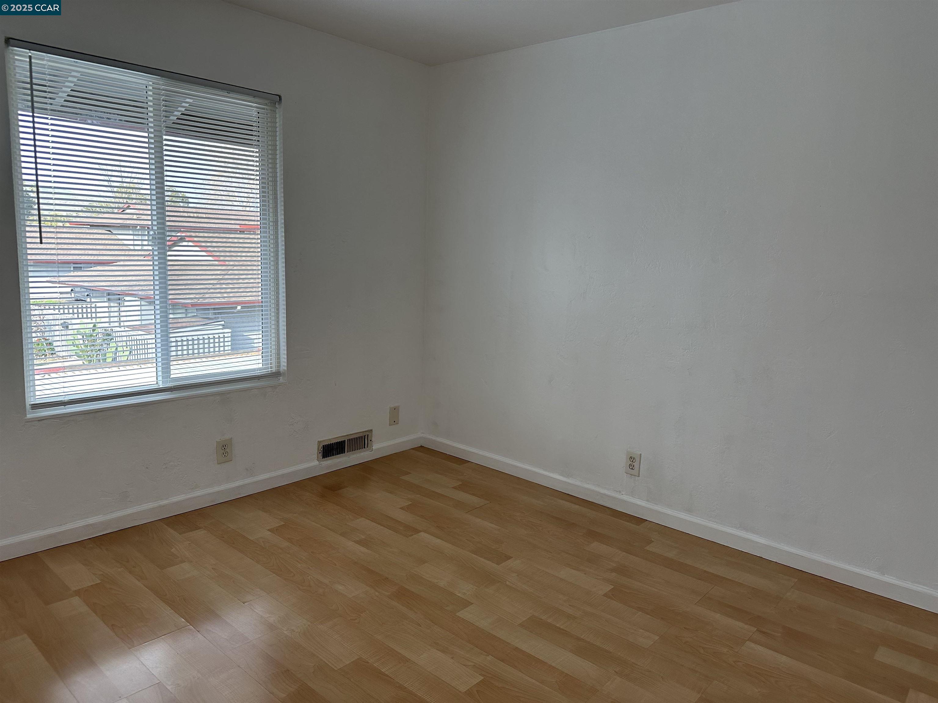 Fairfield Condo: 89 Villa Circle