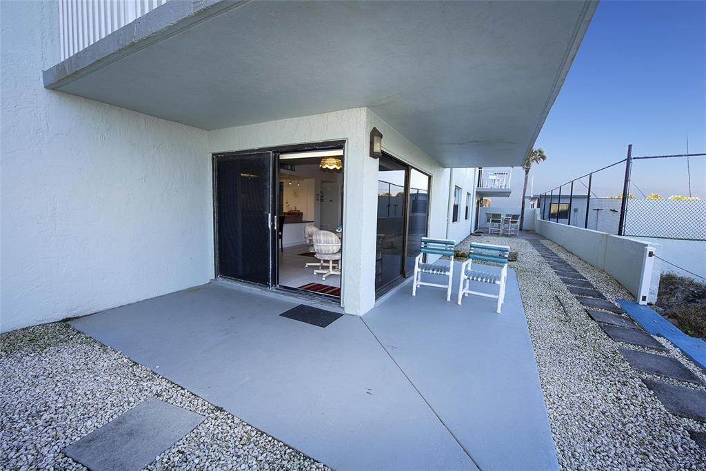 New Smyrna Beach Condo: 1571 South Atlantic Avenue