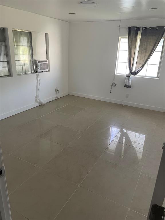 Fort Lauderdale Condo: 2120 Southwest 51st Court