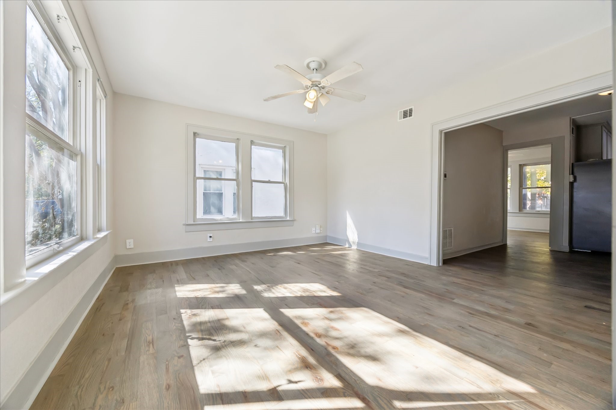 Houston Condo: 1632 Hawthorne Street