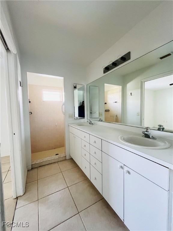 Cape Coral Condo: 3018 Southeast Santa Barbara Place