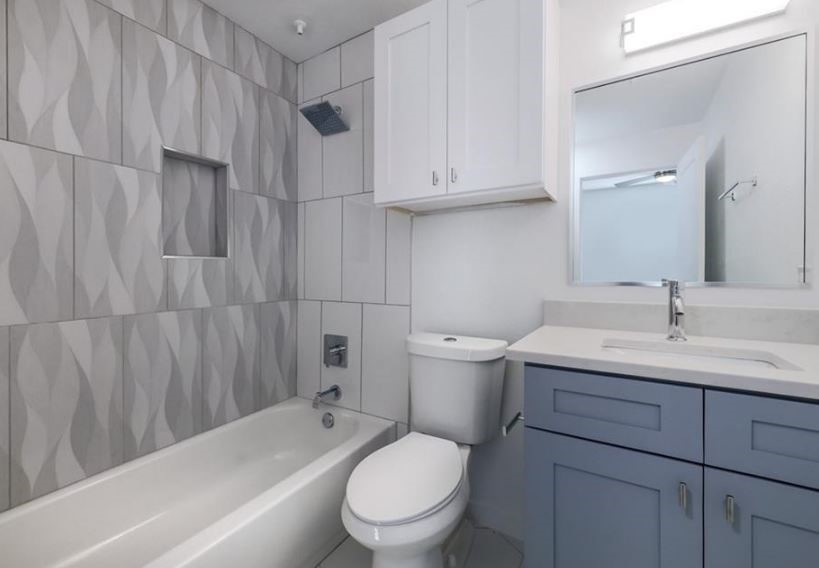 Austin Condo: 114 East 31st Street