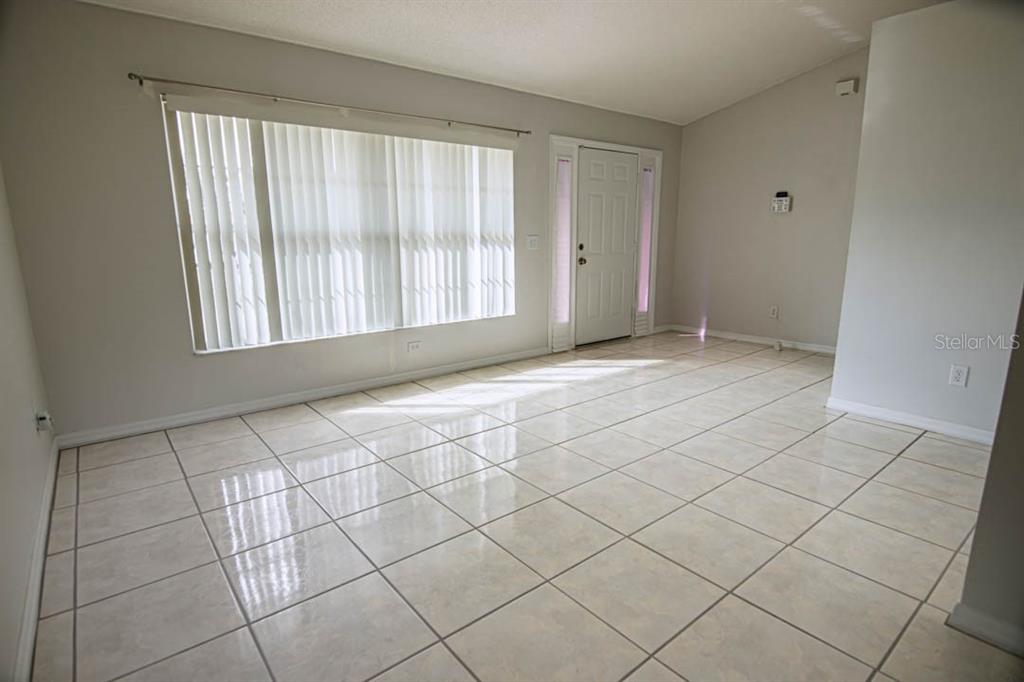 Orange City Condo: 233 East Gardenia Drive