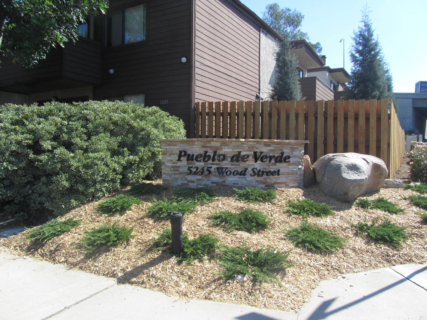 LA MESA Condo: 5245 WOOD ST.