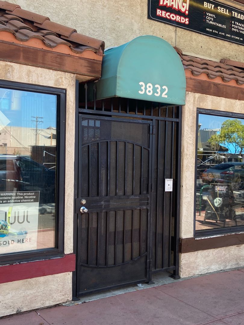 San Diego Condo: 3832 5th Avenue