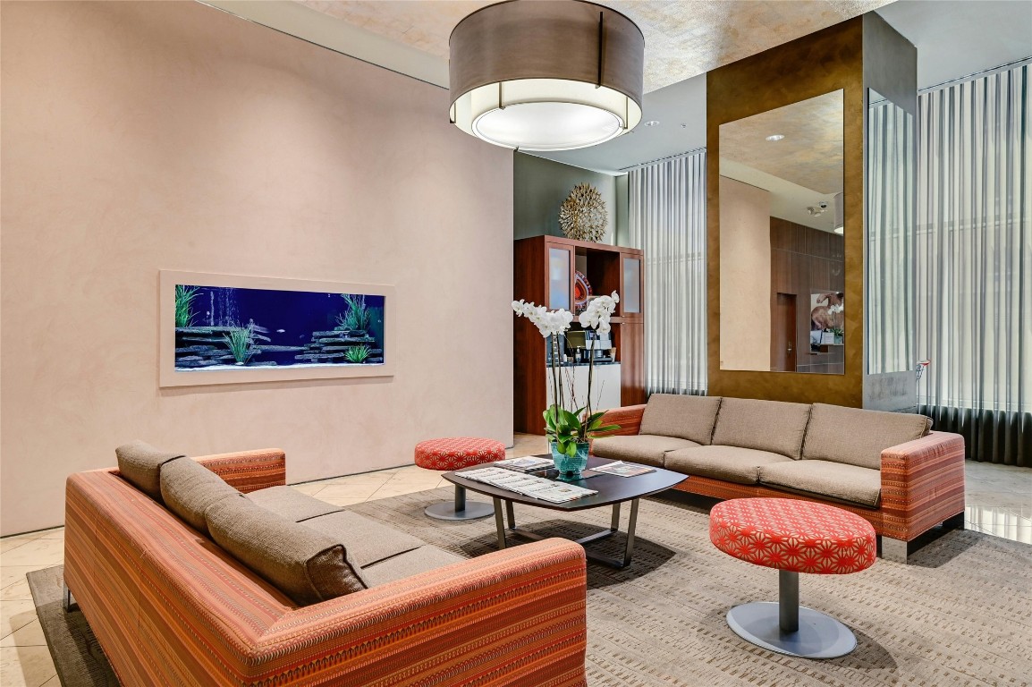 Austin Condo: 555 East 5th Street