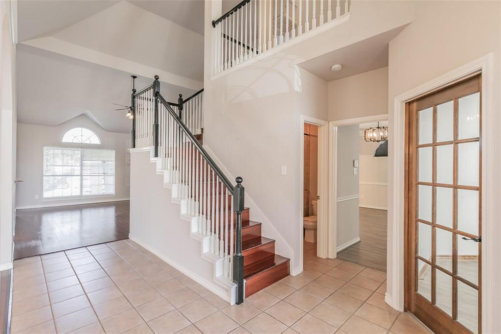 Mansfield Condo: 615 Dorchester Drive