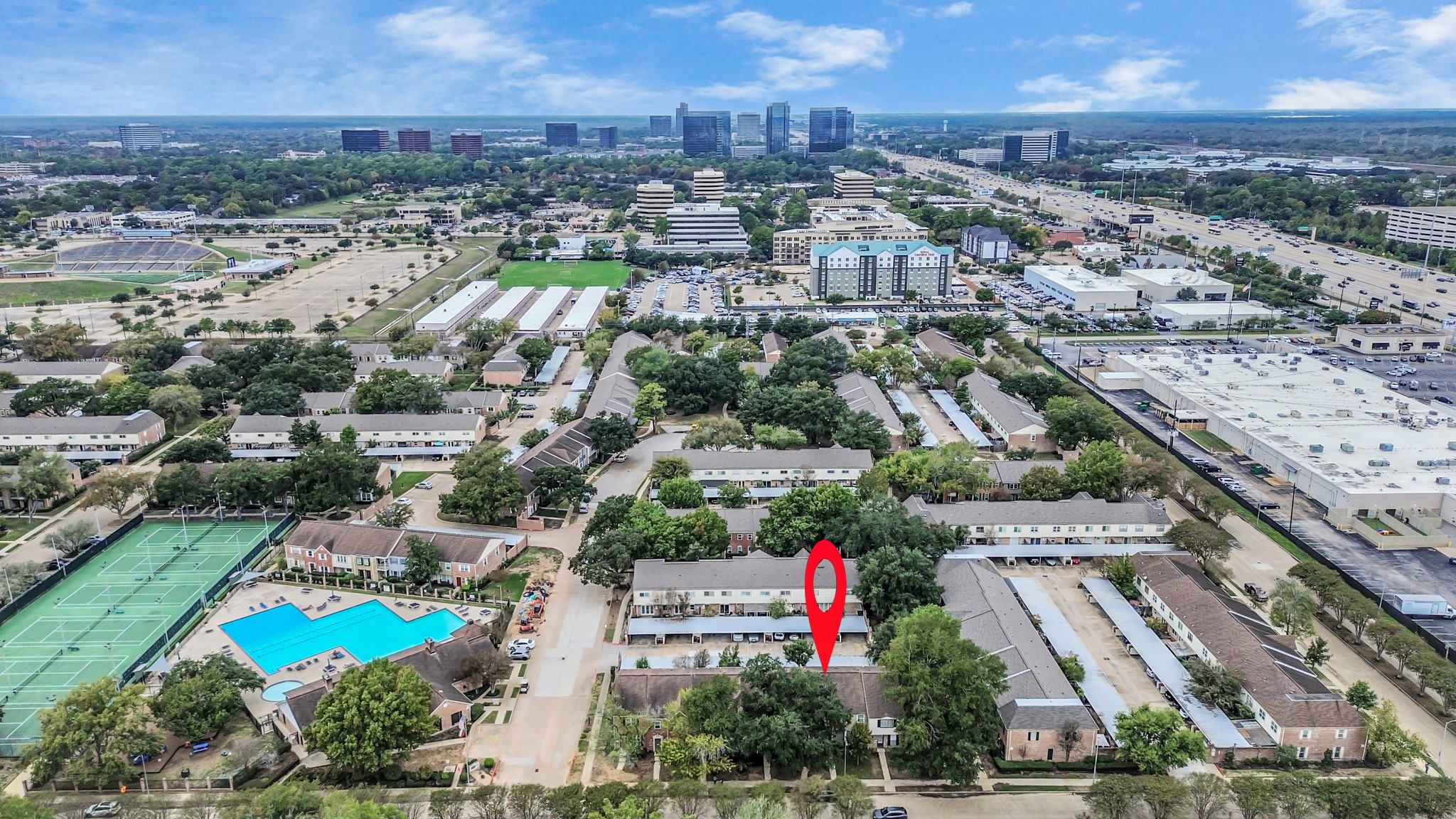 Houston Condo: 1365 Country Pl Drive