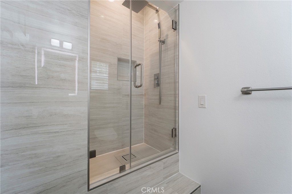 Pomona Condo: 1511 Ledgestone Lane