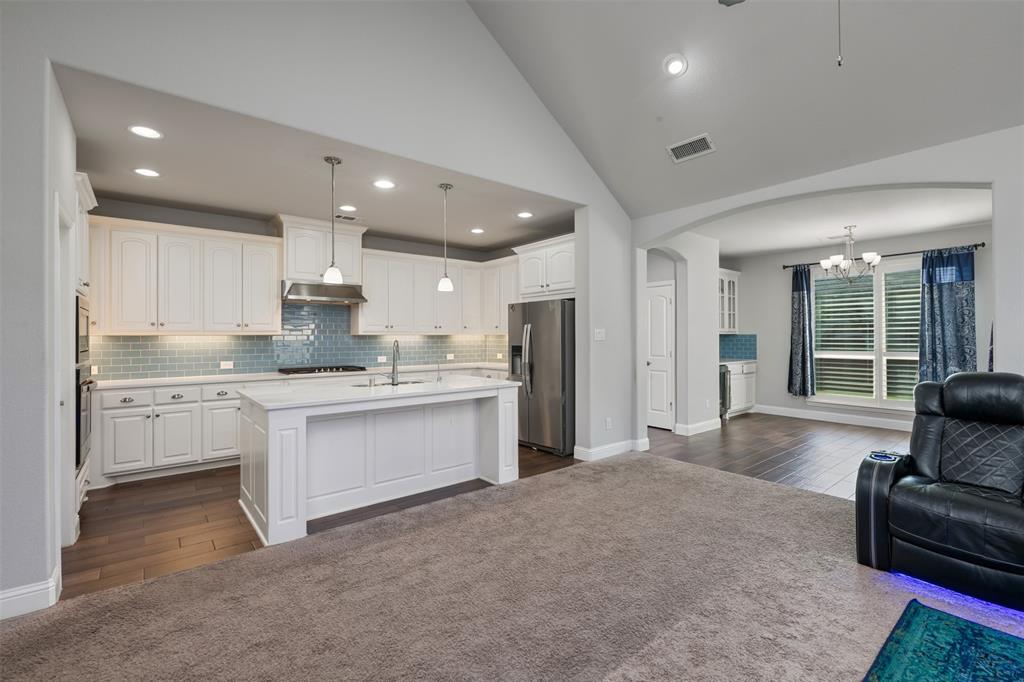 Little Elm Condo: 1104 Knoll Street