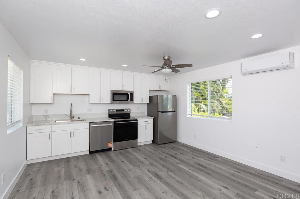 San Diego Condo: 1999 Westinghouse Street